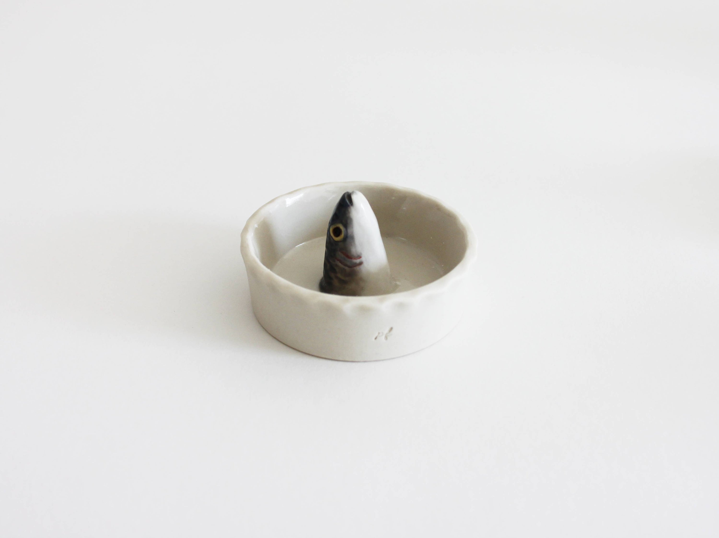 Hand-Painted Porcelain Sardine Bowl - Head